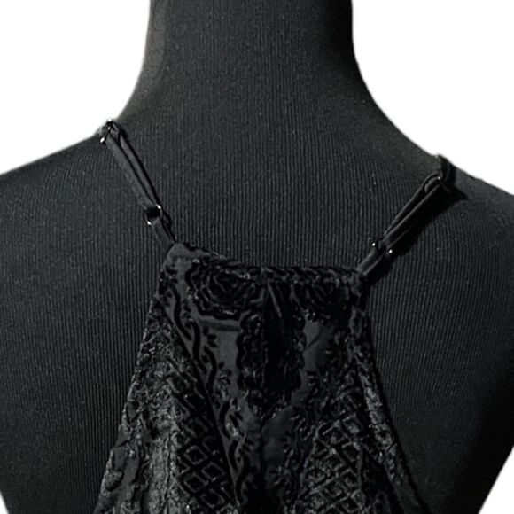 Velvet dress - Picture 6 of 6